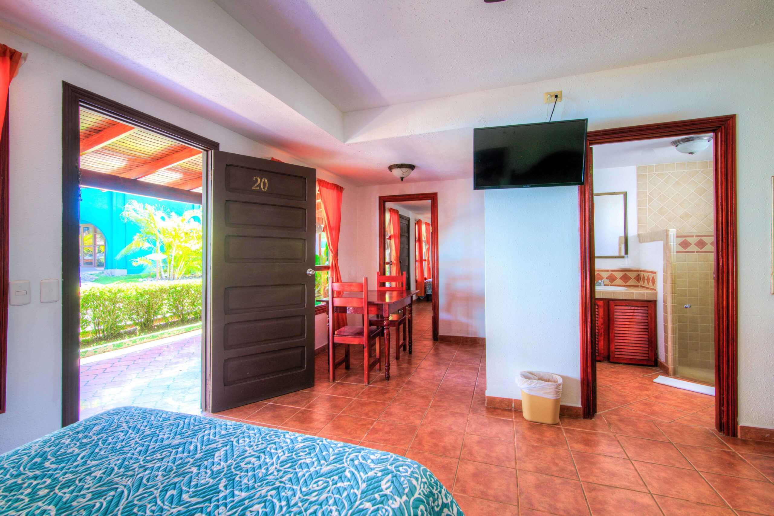 suite 3