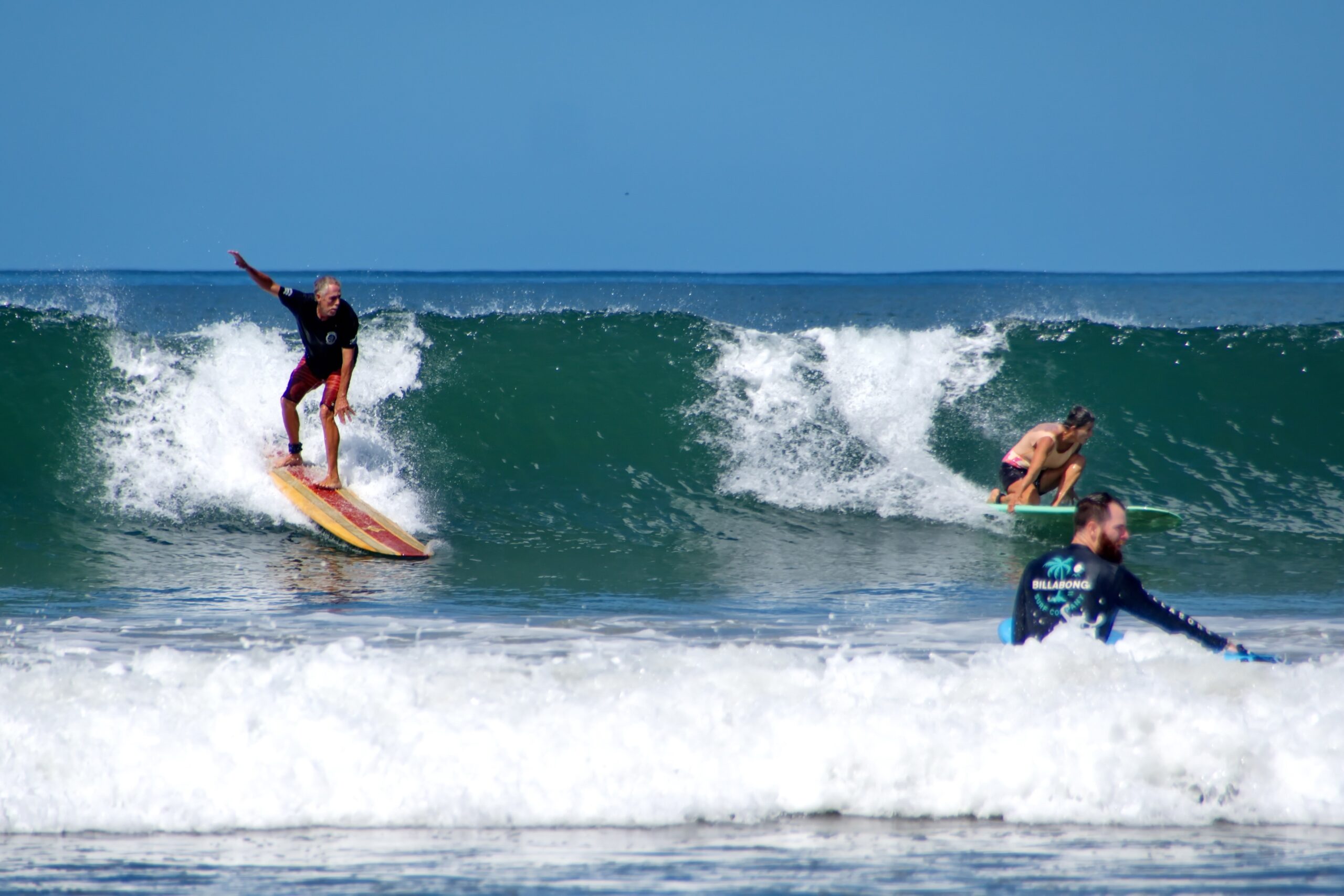 surf group in wave
